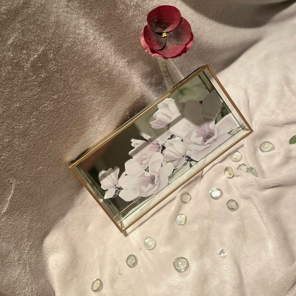 ‼️3/$33‼️ ✨🍶BRAND NEW Housetrends tray🍶✨